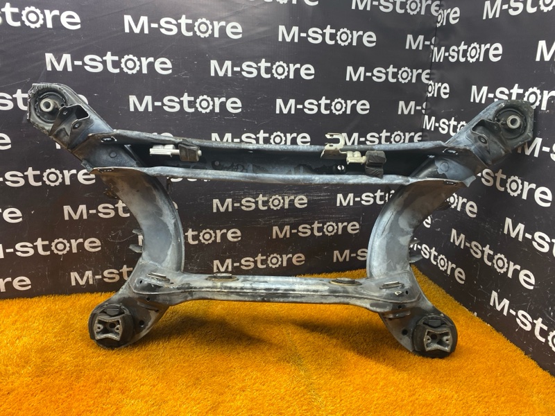 Балка поперечная (подрамник), 33000 рублей, Красноярск