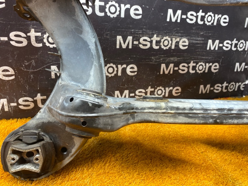 Балка поперечная (подрамник), 33000 рублей, Красноярск