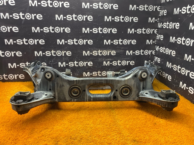 Балка поперечная (подрамник), 33000 рублей, Красноярск