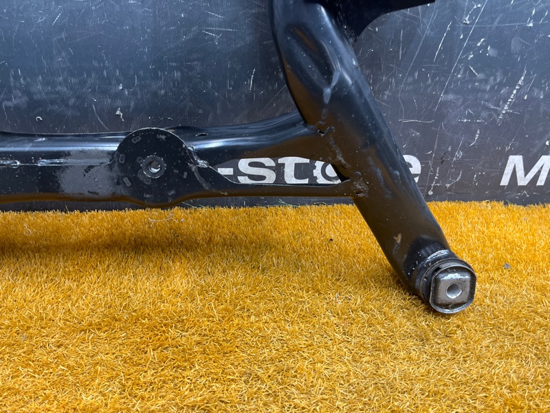 Балка поперечная (подрамник), 5500 рублей, Красноярск