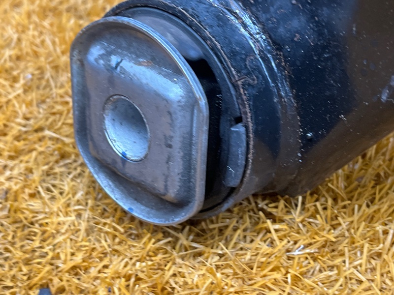 Балка поперечная (подрамник), 5500 рублей, Красноярск