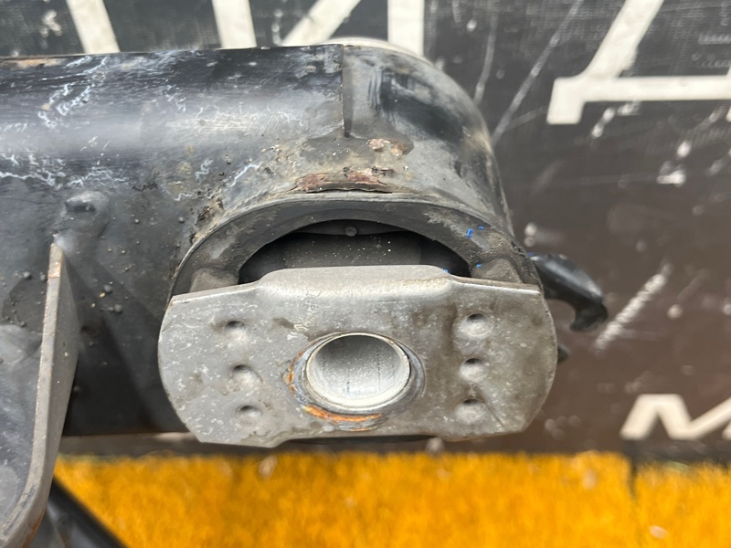 Балка поперечная (подрамник), 5500 рублей, Красноярск