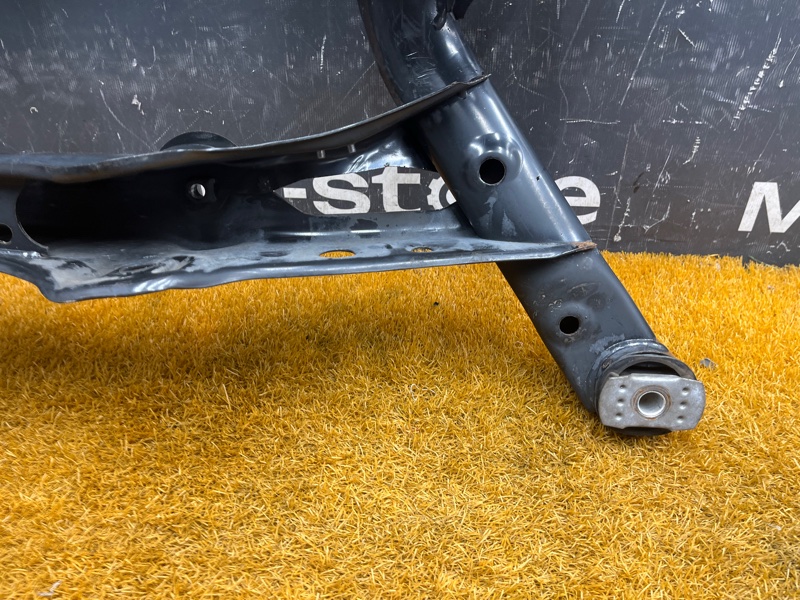 Балка поперечная (подрамник), 5500 рублей, Красноярск