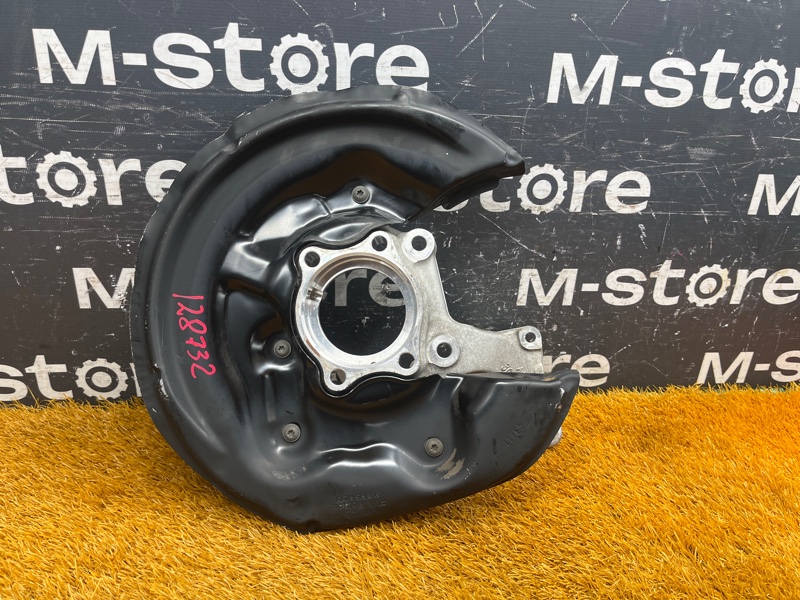 кулак поворотный, 2000 рублей, Красноярск