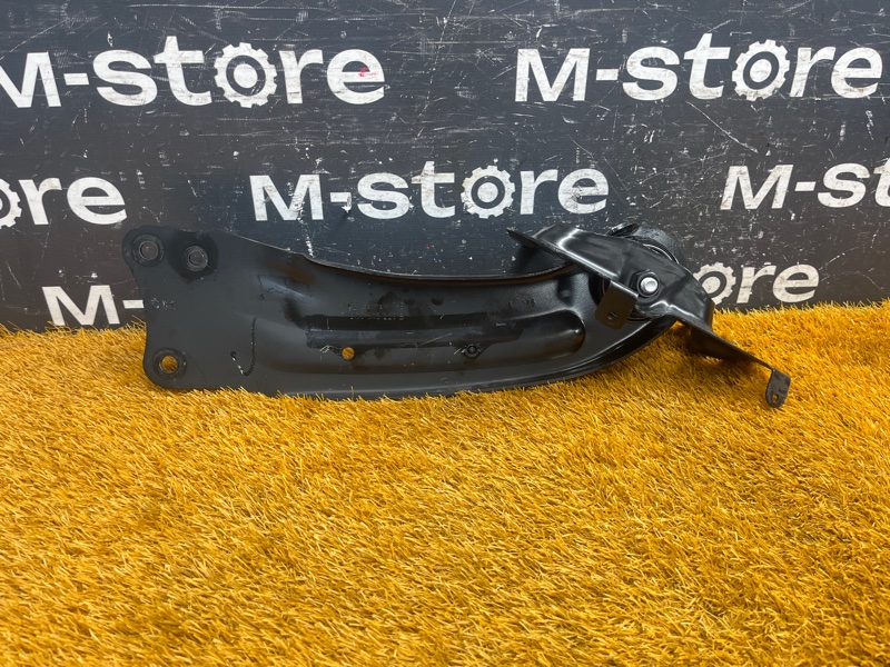 Рычаг подвески нижний, 1000 рублей, Красноярск