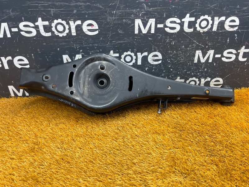 Рычаг подвески нижний, 1000 рублей, Красноярск