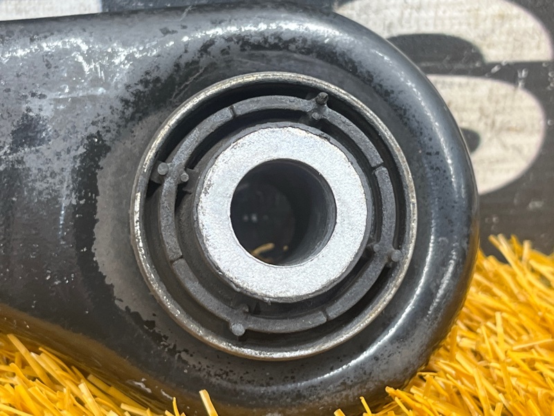 Рычаг подвески нижний, 1000 рублей, Красноярск