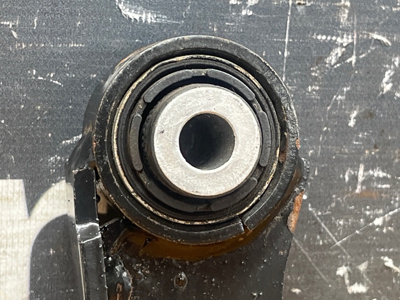 Рычаг подвески верхний, 1500 рублей, Красноярск