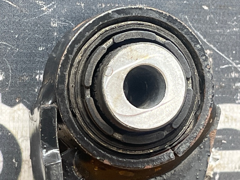 Рычаг подвески верхний, 1500 рублей, Красноярск