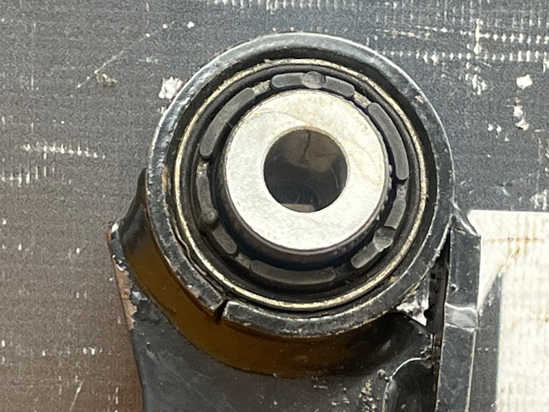 Рычаг подвески верхний, 1500 рублей, Красноярск