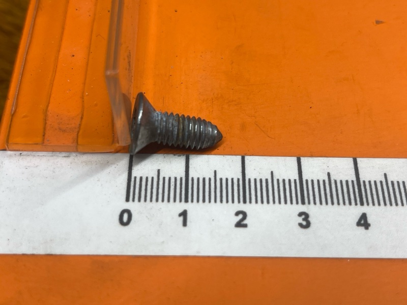 Болт тормозного диска, 100 рублей, Красноярск