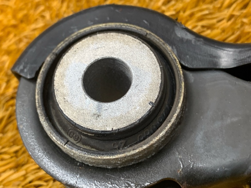 Рычаг подвески нижний, 1000 рублей, Красноярск