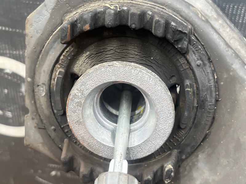 Балка поперечная (подрамник), 33000 рублей, Красноярск