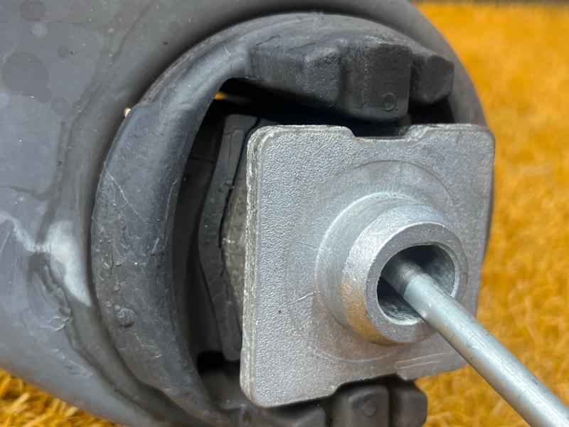 Балка поперечная (подрамник), 33000 рублей, Красноярск