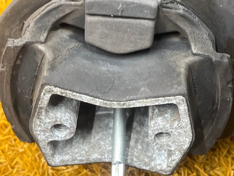 Балка поперечная (подрамник), 33000 рублей, Красноярск