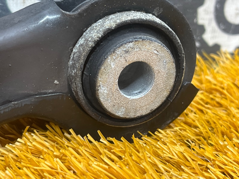 Рычаг подвески нижний, 1000 рублей, Красноярск