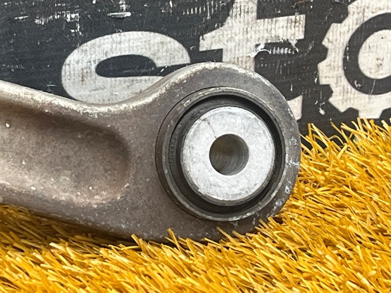 Рычаг подвески верхний, 900 рублей, Красноярск