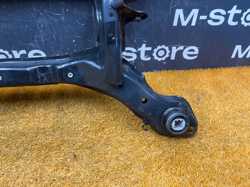 Балка поперечная (подрамник), 6000 рублей, Красноярск