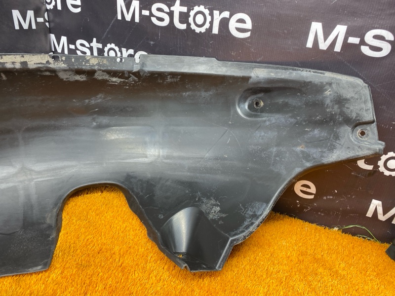 подкрылок, 300 рублей, Красноярск