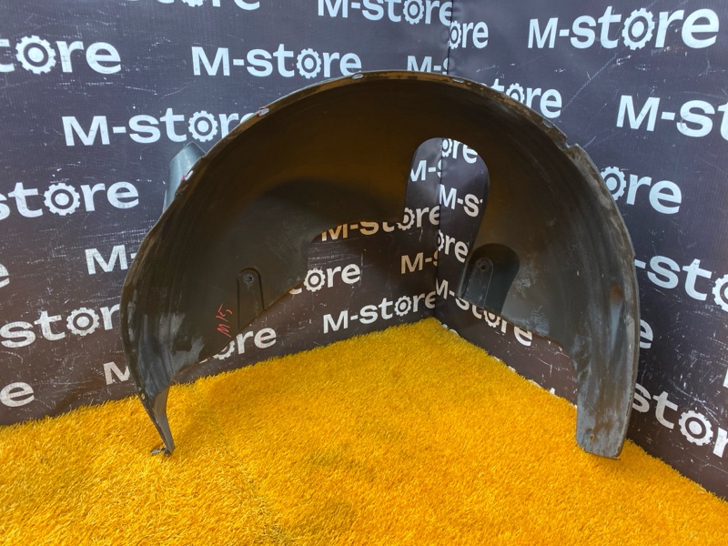 подкрылок, 300 рублей, Красноярск