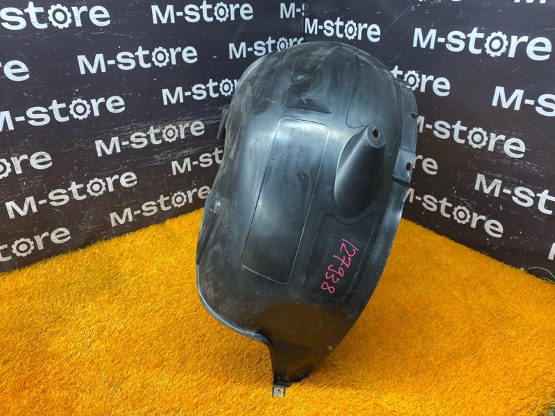 подкрылок, 300 рублей, Красноярск