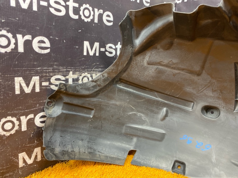 подкрылок, 4000 рублей, Красноярск