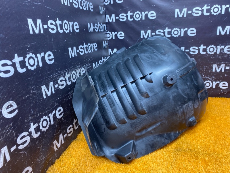 подкрылок, 4000 рублей, Красноярск