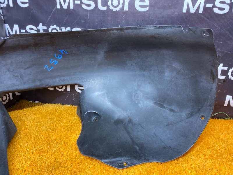 подкрылок, 4000 рублей, Красноярск