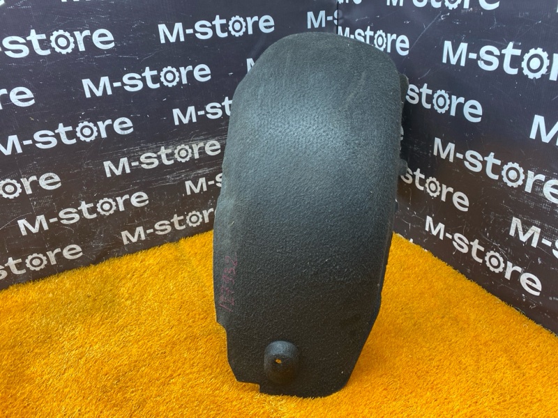 подкрылок, 2000 рублей, Красноярск