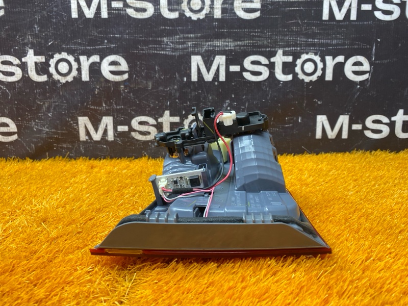 Фонарь крышки багажника, 5500 рублей, Красноярск