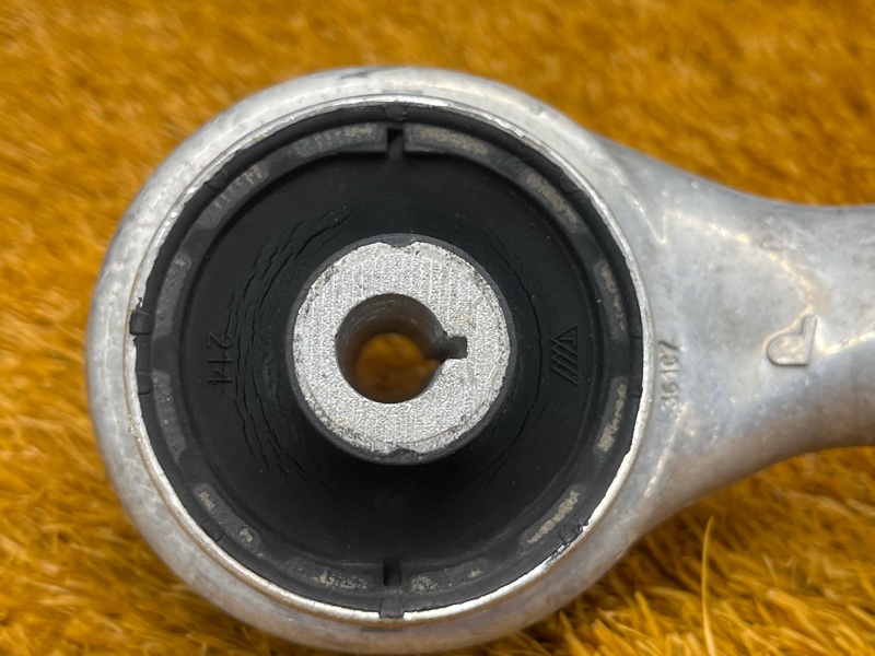 Рычаг подвески нижний, 2000 рублей, Красноярск