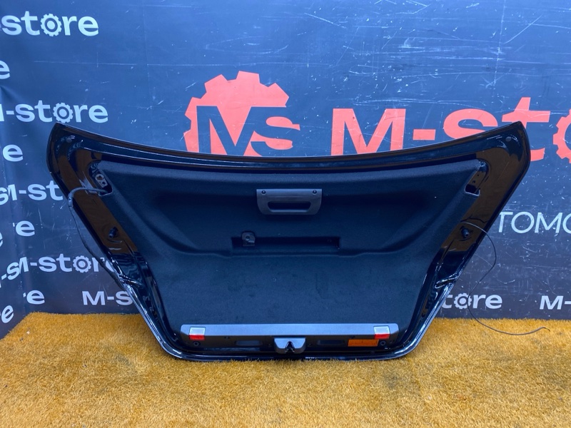 крышка багажника, 8000 рублей, Красноярск