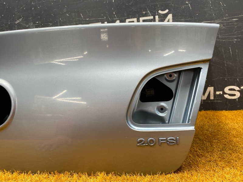 крышка багажника, 5000 рублей, Красноярск