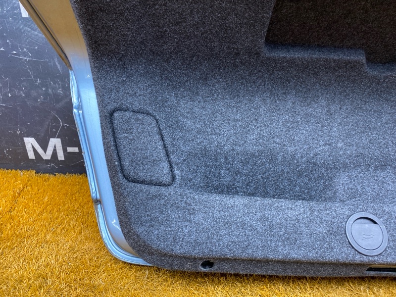 крышка багажника, 5000 рублей, Красноярск