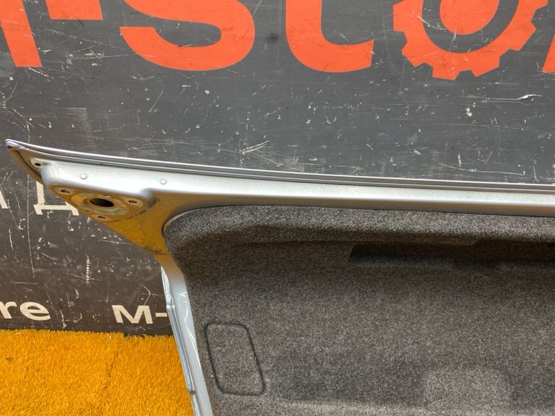 крышка багажника, 5000 рублей, Красноярск