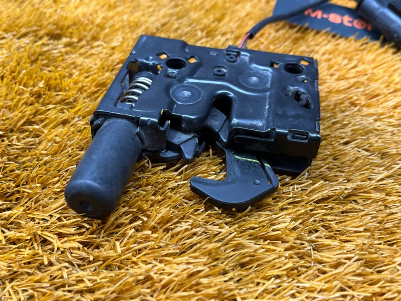 замок капота, 6000 рублей, Красноярск