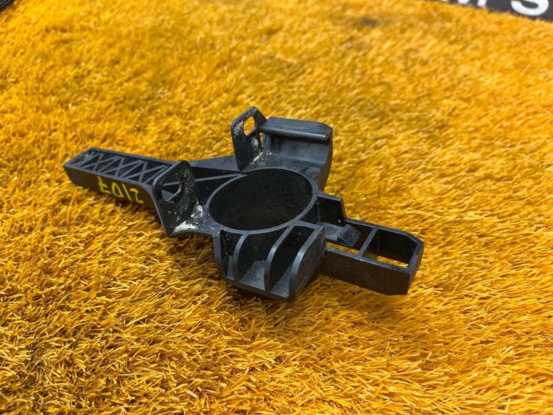 крепление радиатора, 3200 рублей, Красноярск