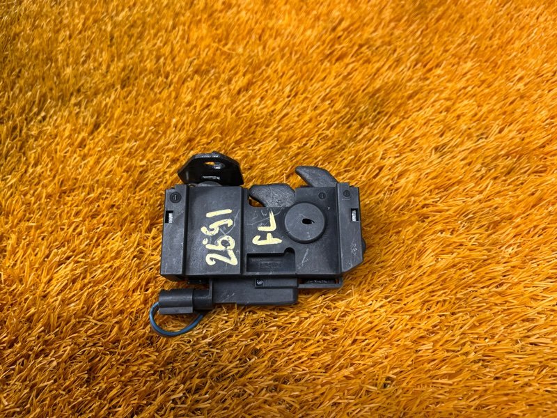 замок капота, 2000 рублей, Красноярск