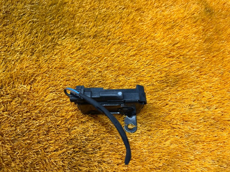 замок капота, 2000 рублей, Красноярск