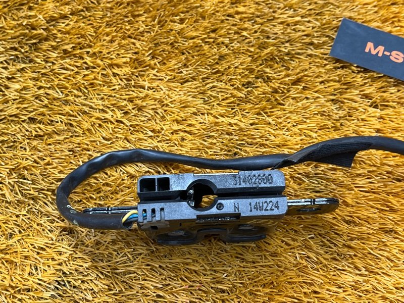 замок капота, 7000 рублей, Красноярск