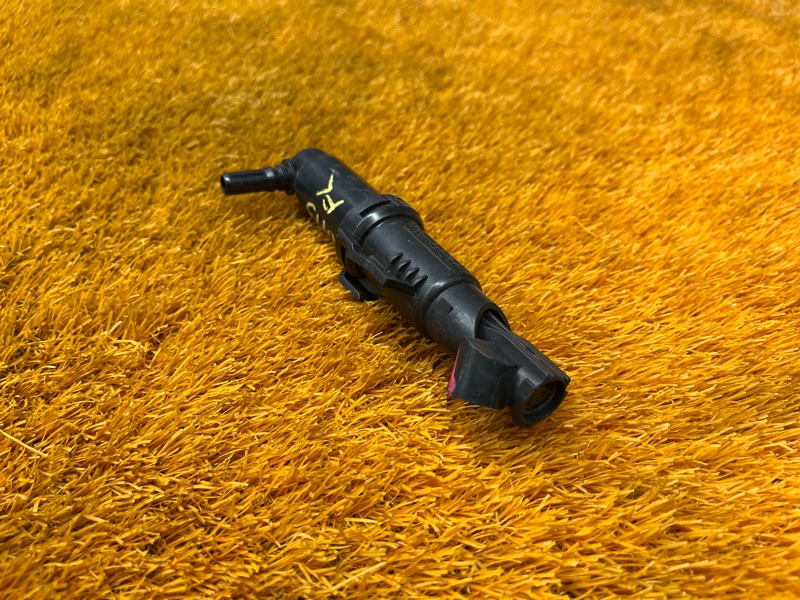 Форсунка омывателя фары, 1000 рублей, Красноярск