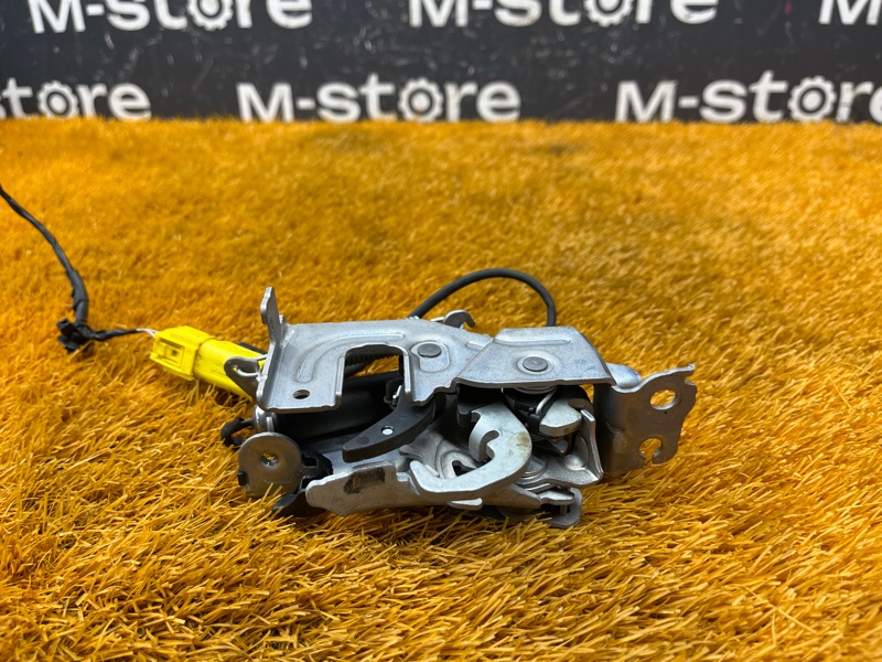 замок капота, 15000 рублей, Красноярск