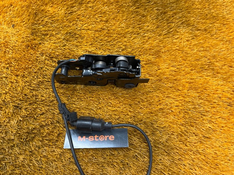 замок капота, 500 рублей, Красноярск