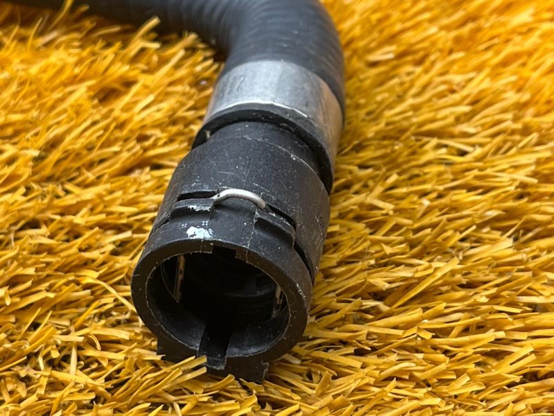 Патрубок системы охлаждения, 600 рублей, Красноярск