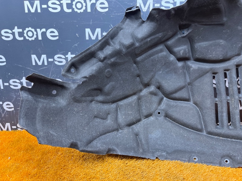 подкрылок, 9000 рублей, Красноярск