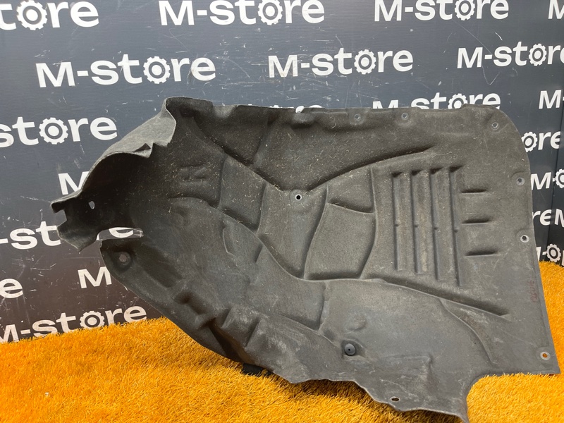 подкрылок, 9000 рублей, Красноярск