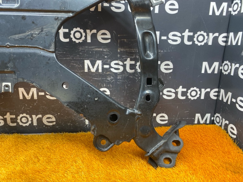 Балка поперечная (подрамник), 22000 рублей, Красноярск