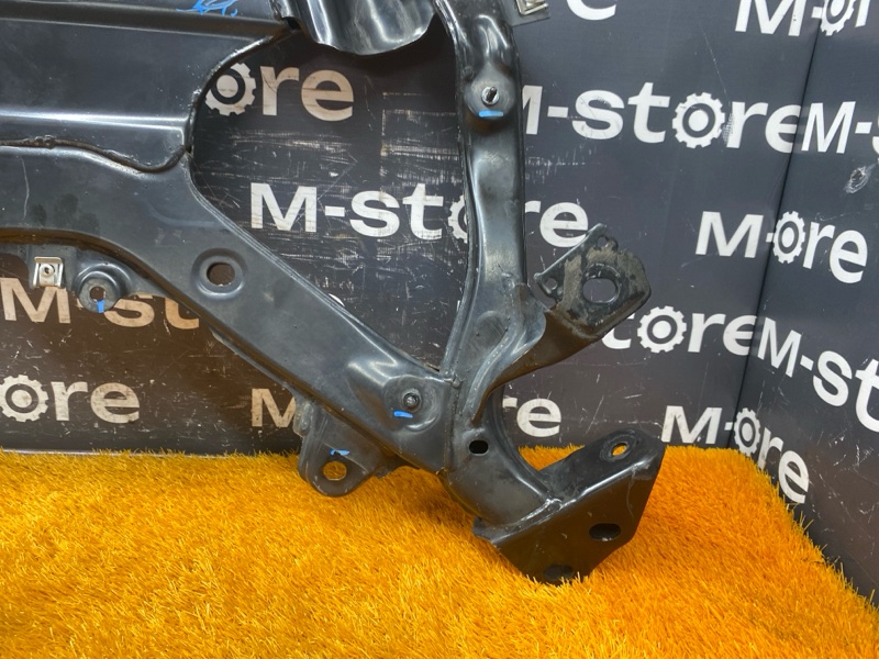 Балка поперечная (подрамник), 22000 рублей, Красноярск