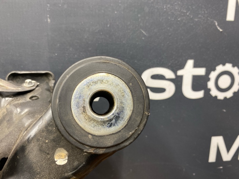 Балка поперечная (подрамник), 28000 рублей, Красноярск