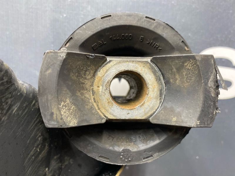 Балка поперечная (подрамник), 28000 рублей, Красноярск